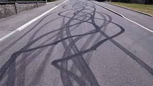 tyre tracks